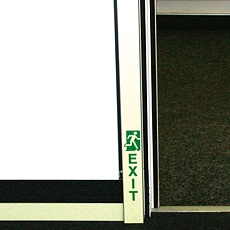 exit_2.jpg