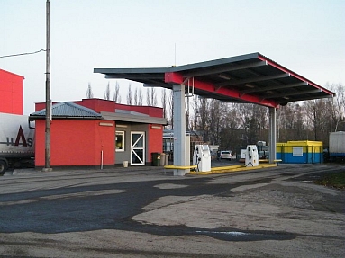 Veřejná a neveřejná ČS PHM